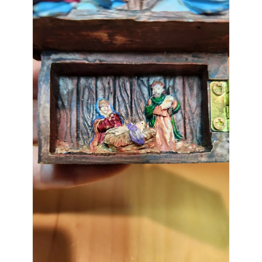Vintage Wooden Nativity Folding Box Hinged Mini Shrine Christmas Decor 90s‎